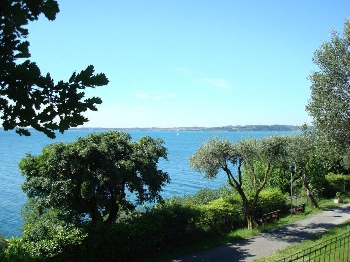 Sereno Camping Holiday Moniga del Garda Exteriör bild