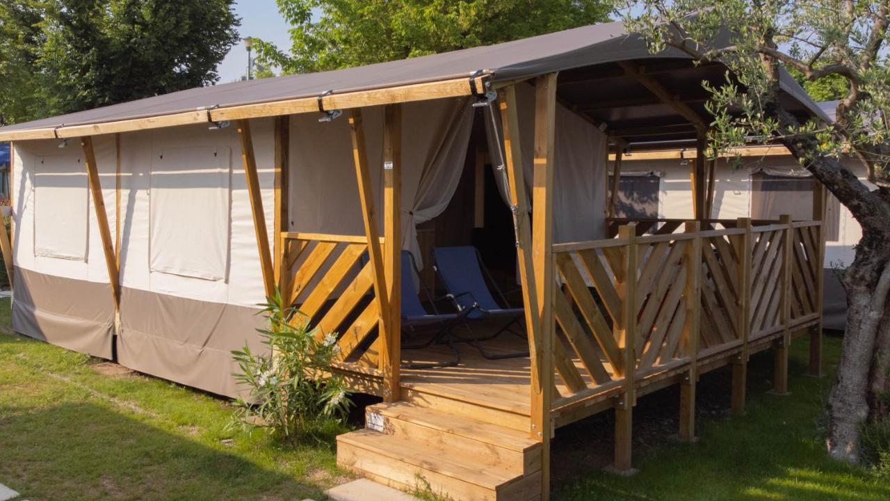 Sereno Camping Holiday Moniga del Garda Exteriör bild