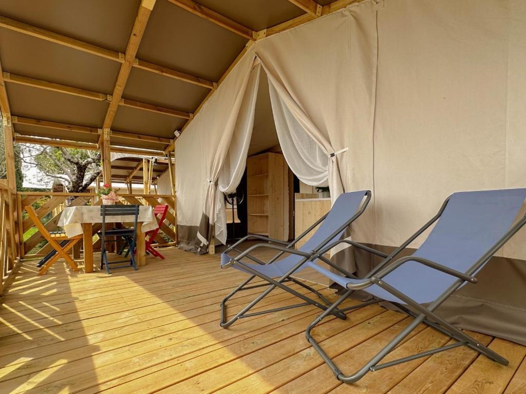 Sereno Camping Holiday Moniga del Garda Exteriör bild