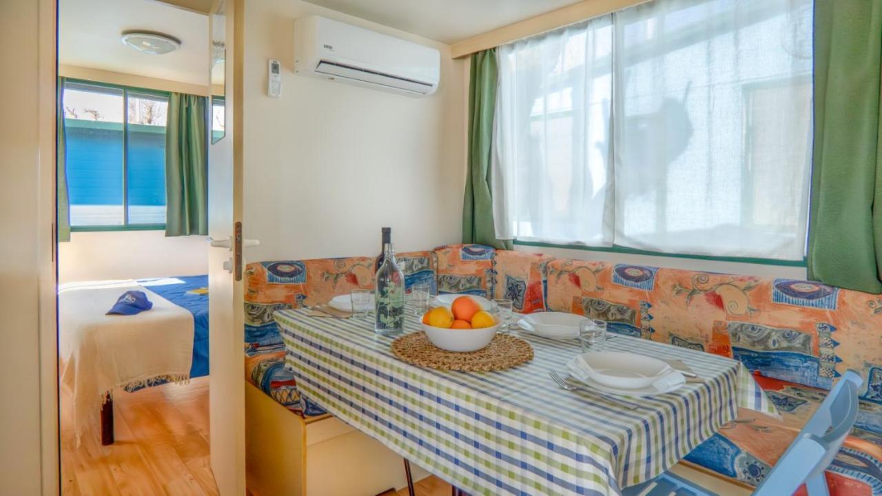 Sereno Camping Holiday Moniga del Garda Exteriör bild