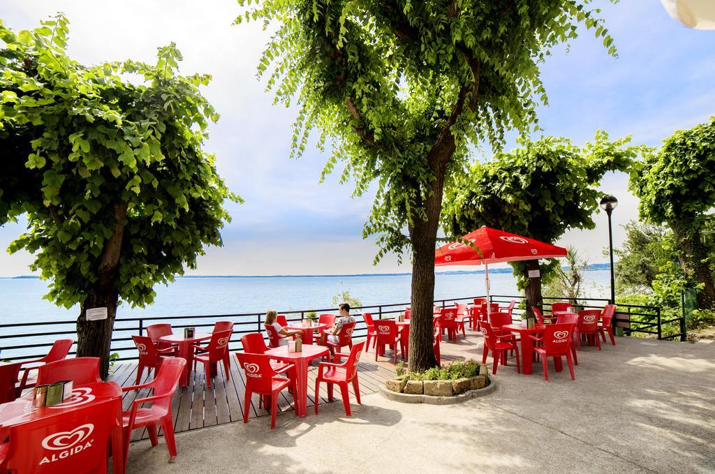 Sereno Camping Holiday Moniga del Garda Exteriör bild